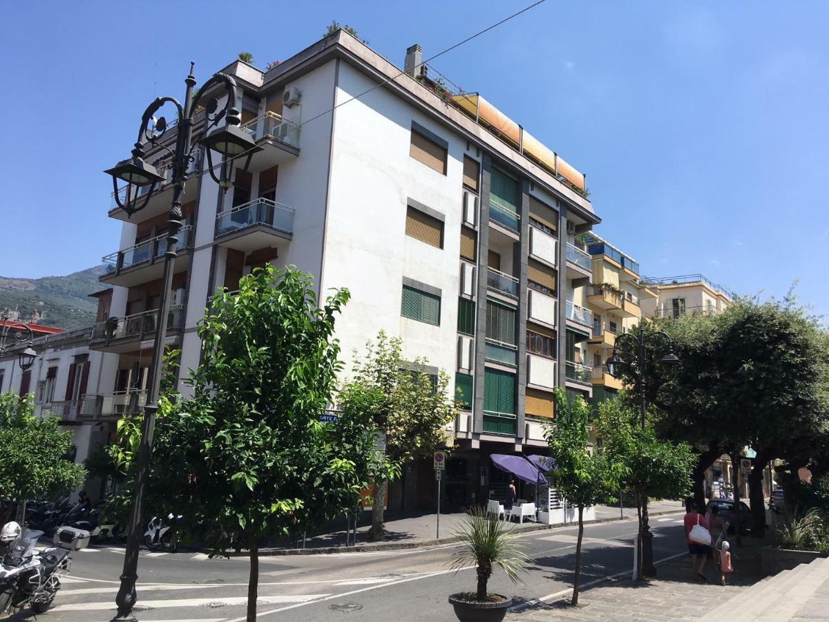 Il Campanile Villa Vico Equense Exteriör bild